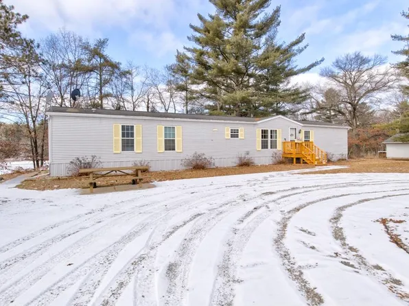 N2705 River Dr, Wallace, MI 49893