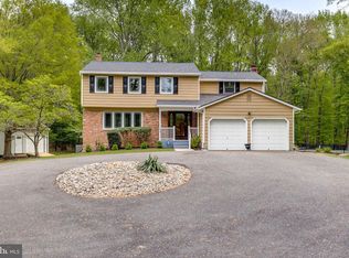 664 Mount Laurel Rd, Mount Laurel, NJ 08054