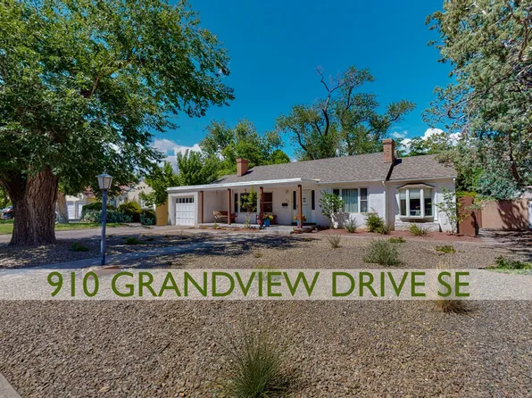 910 Grandview Dr SE, Albuquerque, NM 87108