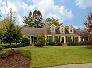 1 New Towne Dr, Hingham, MA 02043