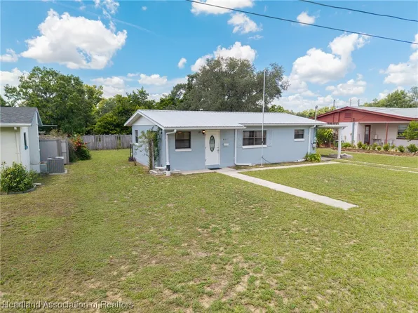 703 N Delaney Ave, Avon Park, FL 33825