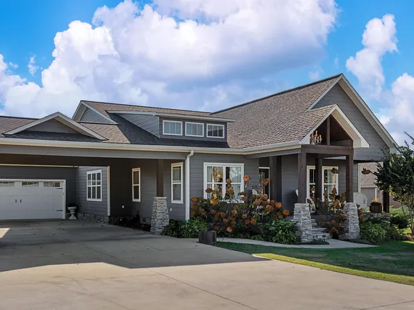 89 Kilgore St, Rainsville, AL 35986