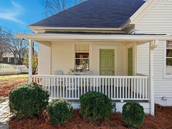 2nd image of 1966 Butler Way NW