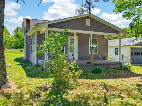 1063 Harrison Ridge Rd, Nashville, IN 47448