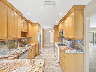 2717 Carambola Cir N #17101, Coconut Creek, FL, 33066