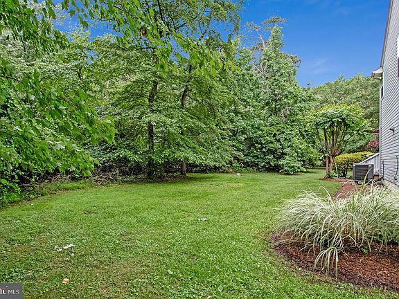 5th image of 1582 Snug Harbor Rd