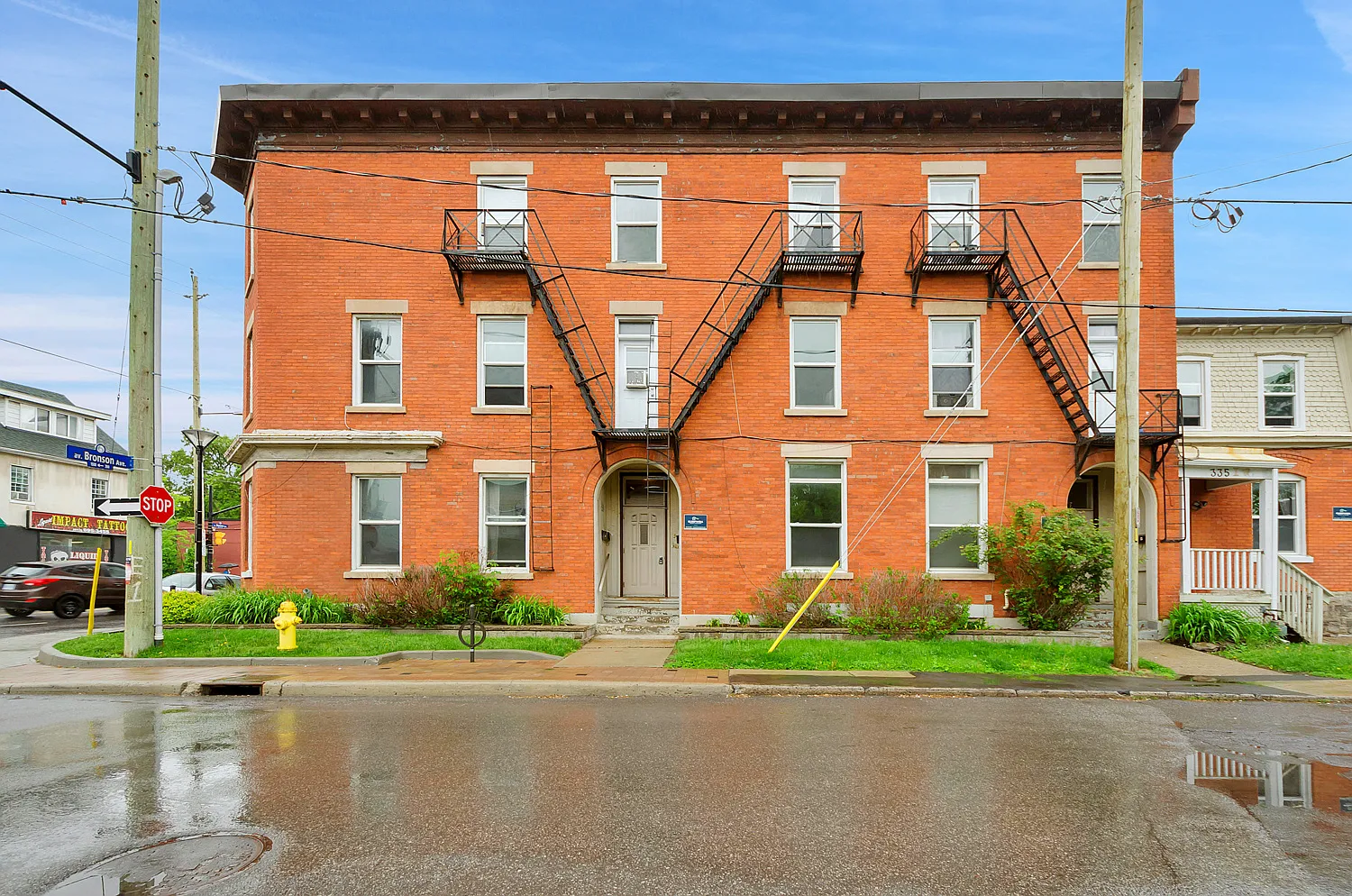 339 James Street — Photo 1