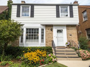 5012 Morse Ave, Skokie, IL 60077