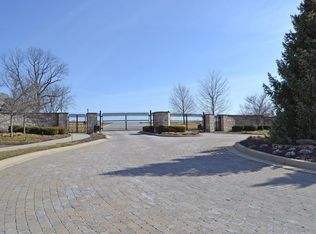 10480 Laurel Ridge Ln, Carmel, IN 46032