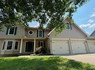 937 Yancey St, Liberty, MO 64068