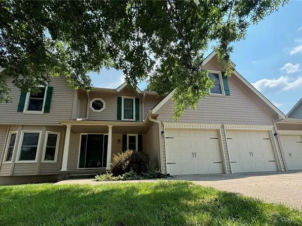 937 Yancey St, Liberty, MO 64068