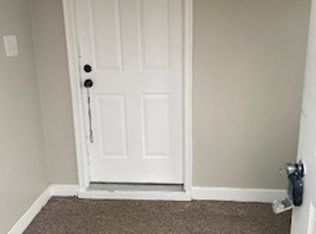 225 E 5th St #2, Lockport, IL 60441