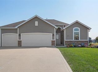 3729 N 153rd Ter, Basehor, KS 66007