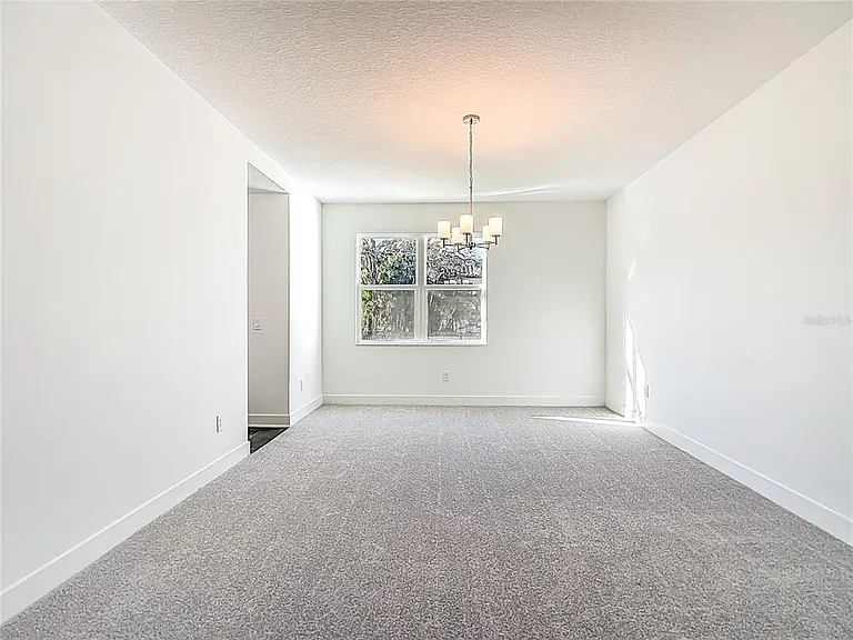 410 S West Shore Blvd — Photo 9