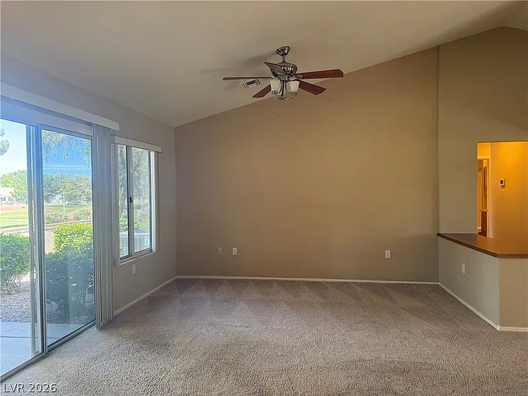 2425 Showcase Dr — Photo 19