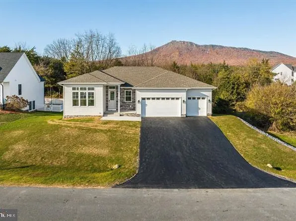 8341 Rock Creek Rd, McGaheysville, VA 22840