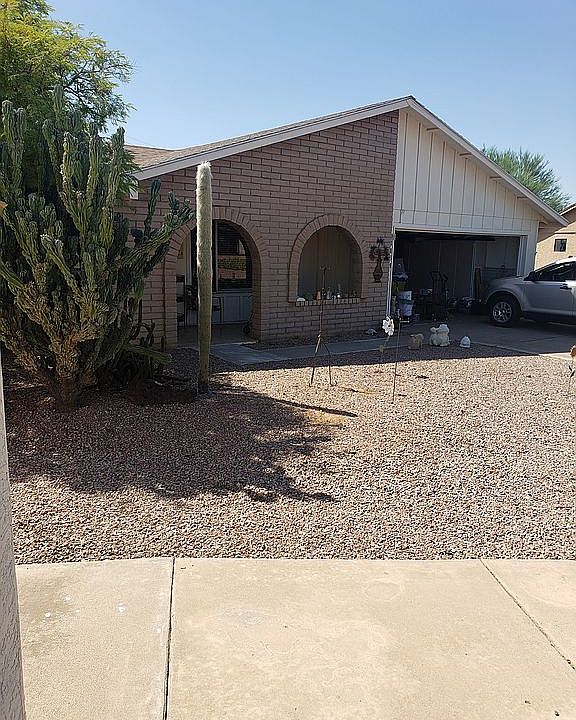 1st image of 1154 S 81st Way