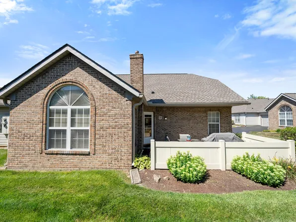 76 Villa Pointe Dr, Columbus, OH 43213