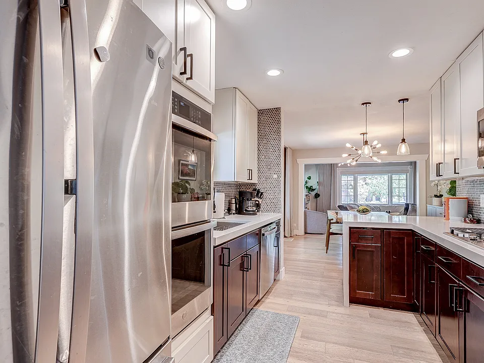 3101 W 37th Ave