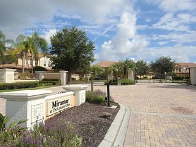 8361 Miramar Way — Photo 16
