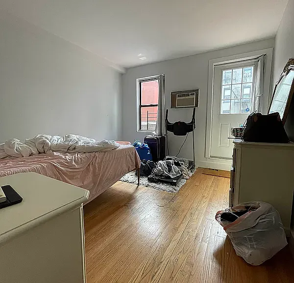 346 Grand St #2A — Photo 14