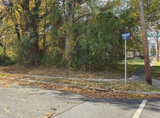 533 Hunt Ave, Hamilton, NJ 08610