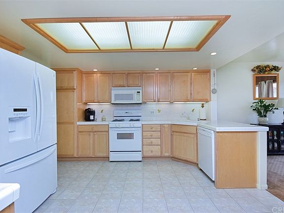 2nd image of 7427 Sale Ave