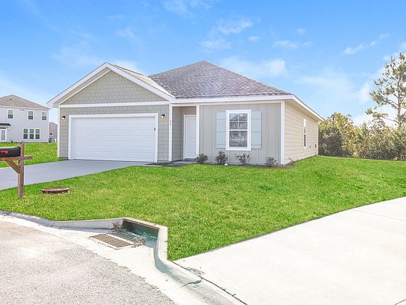 2nd image of 77 Laura Ct