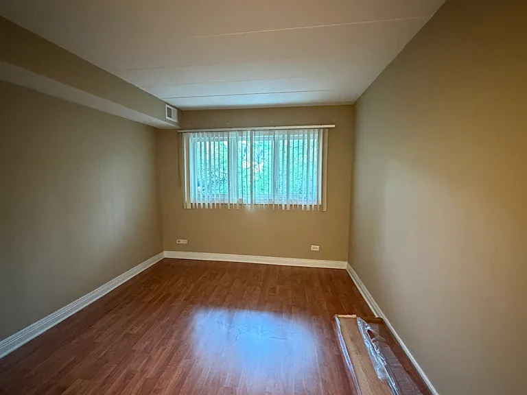 8604 W 95th Pl #202 — Photo 12