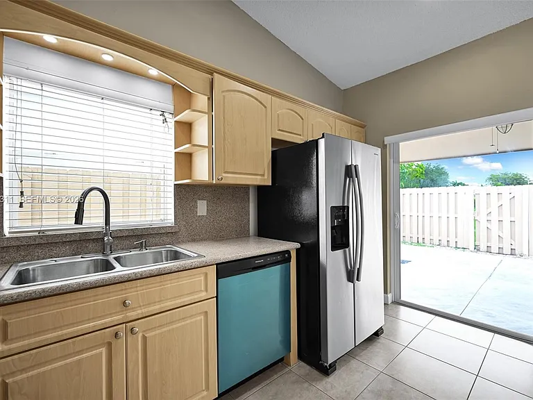 4471 SW 138th Ct — Photo 19