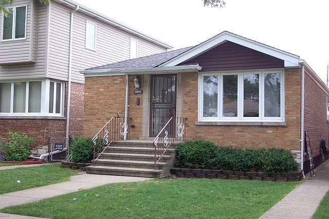 1st image of 5840 S Neenah Ave