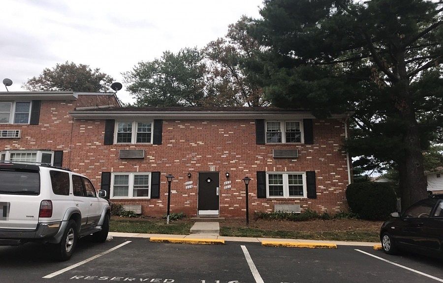 1st image of 201 E Cornell Dr