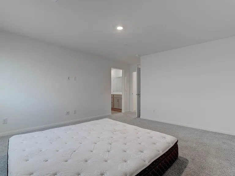 9938 Ullom Dr — Photo 23