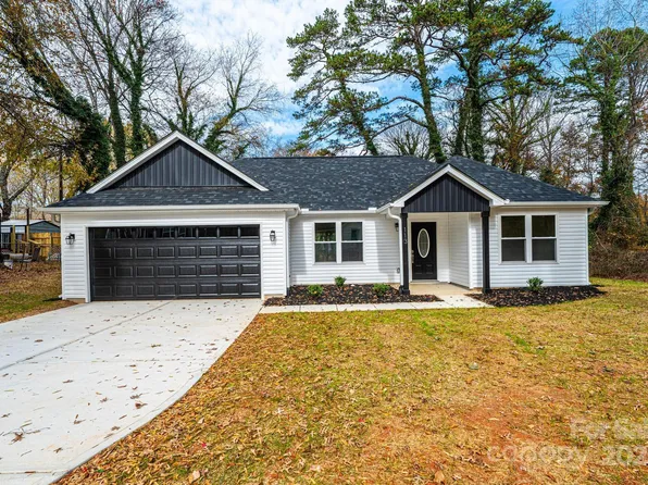 113 10th Ave SE, Hickory, NC 28602