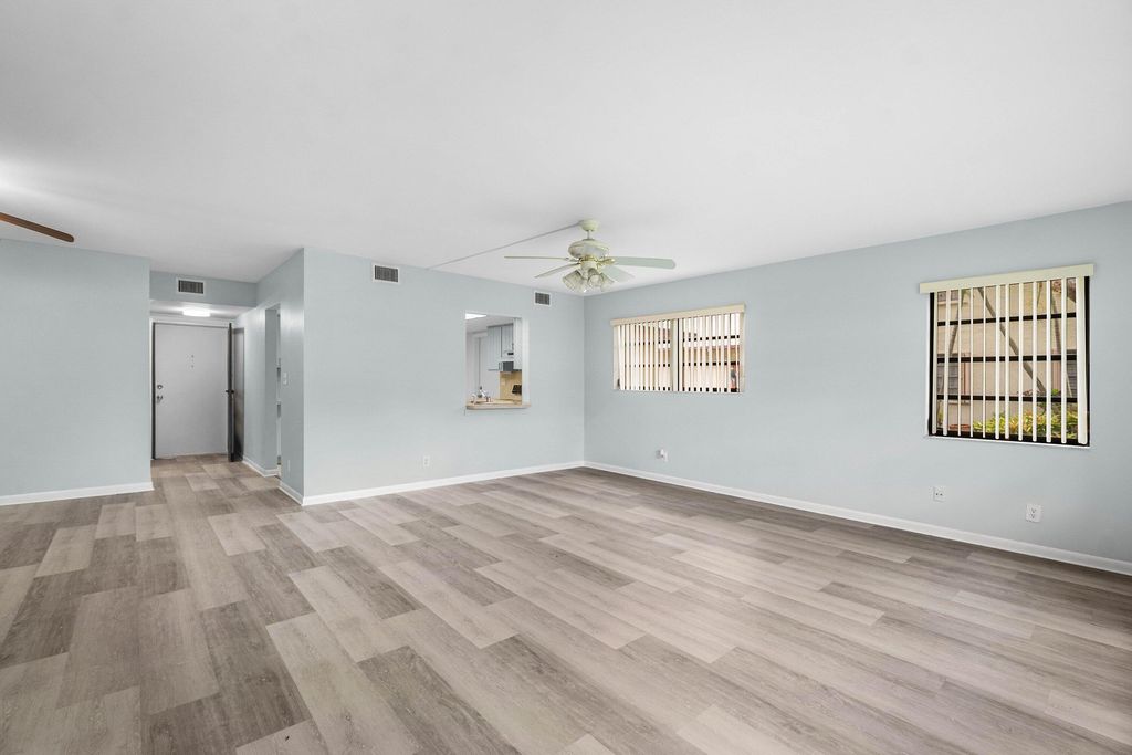 1779 NE 39th Court #1106, photo 9