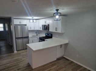 692 Heritage Rd, Bourbonnais, IL