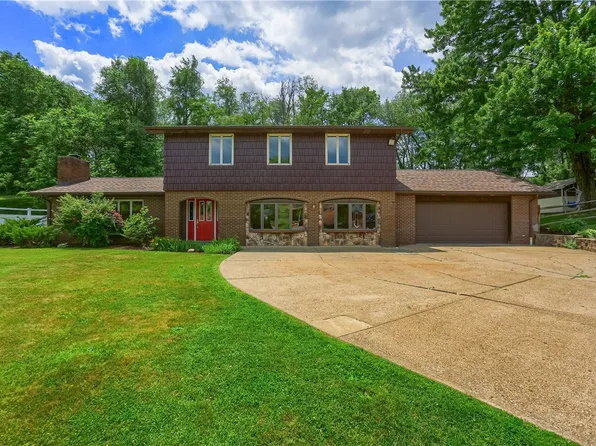 106 Colonial Way, Aliquippa, PA 15001