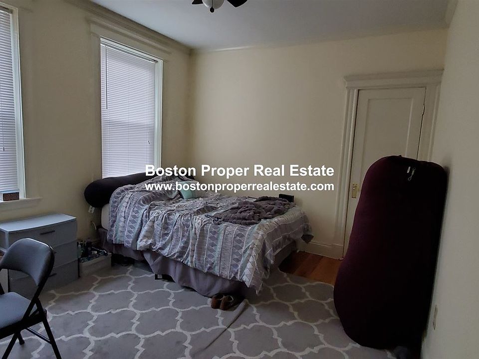 111 Park Dr. #53 Boston - Fenway Unit Photo 4