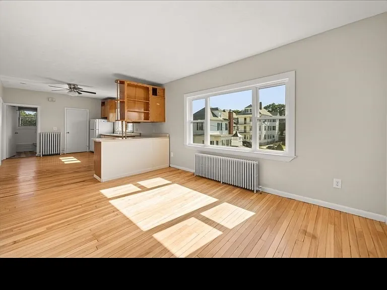 123 Brooklawn St — Photo 4