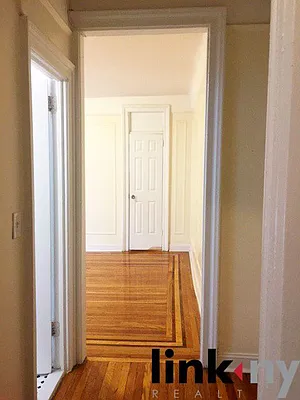 Rented by Link NY Realty | media 19