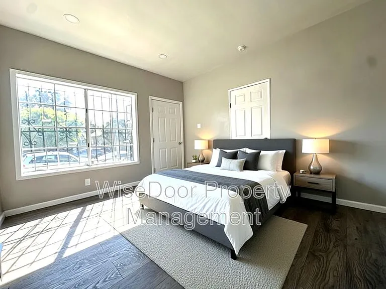 155 W 43rd St #155 — Photo 4