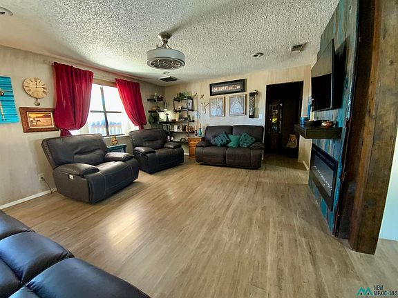 5th image of 3000 W Colonial Dr
