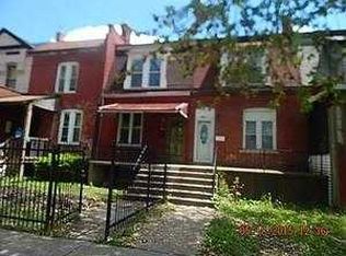 10615 S Champlain Ave, Chicago, IL 60628