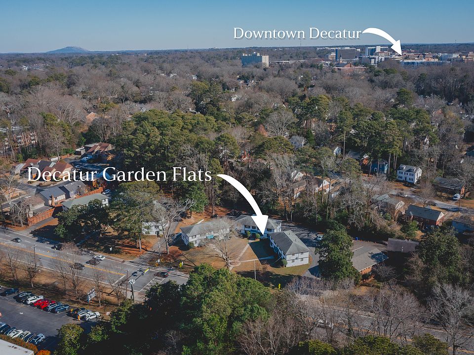 Four minute drive to Downtown Decatur.