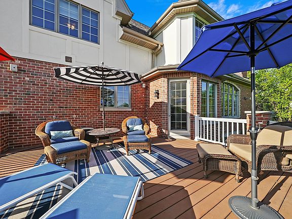 3rd image of 10851 Glenlake Dr