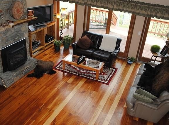 4th image of 33 Eastep Ln