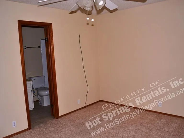 9 Ona Cir — Photo 21