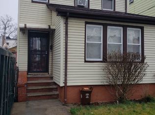 112-21 209th St, Jamaica, NY 11429