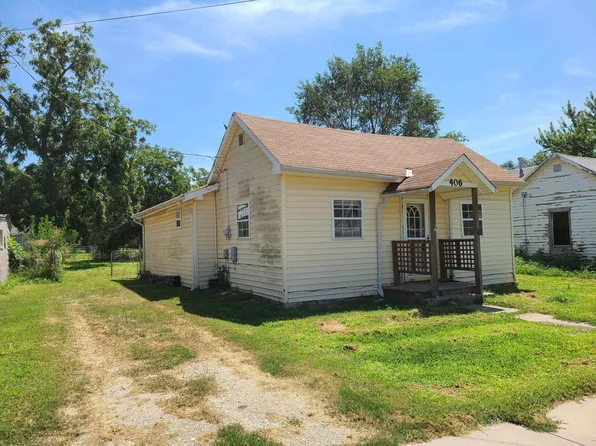 406 Bliss St, Winfield, KS 67156