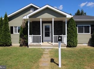 18 Compression Ct, Middle River, MD 21220